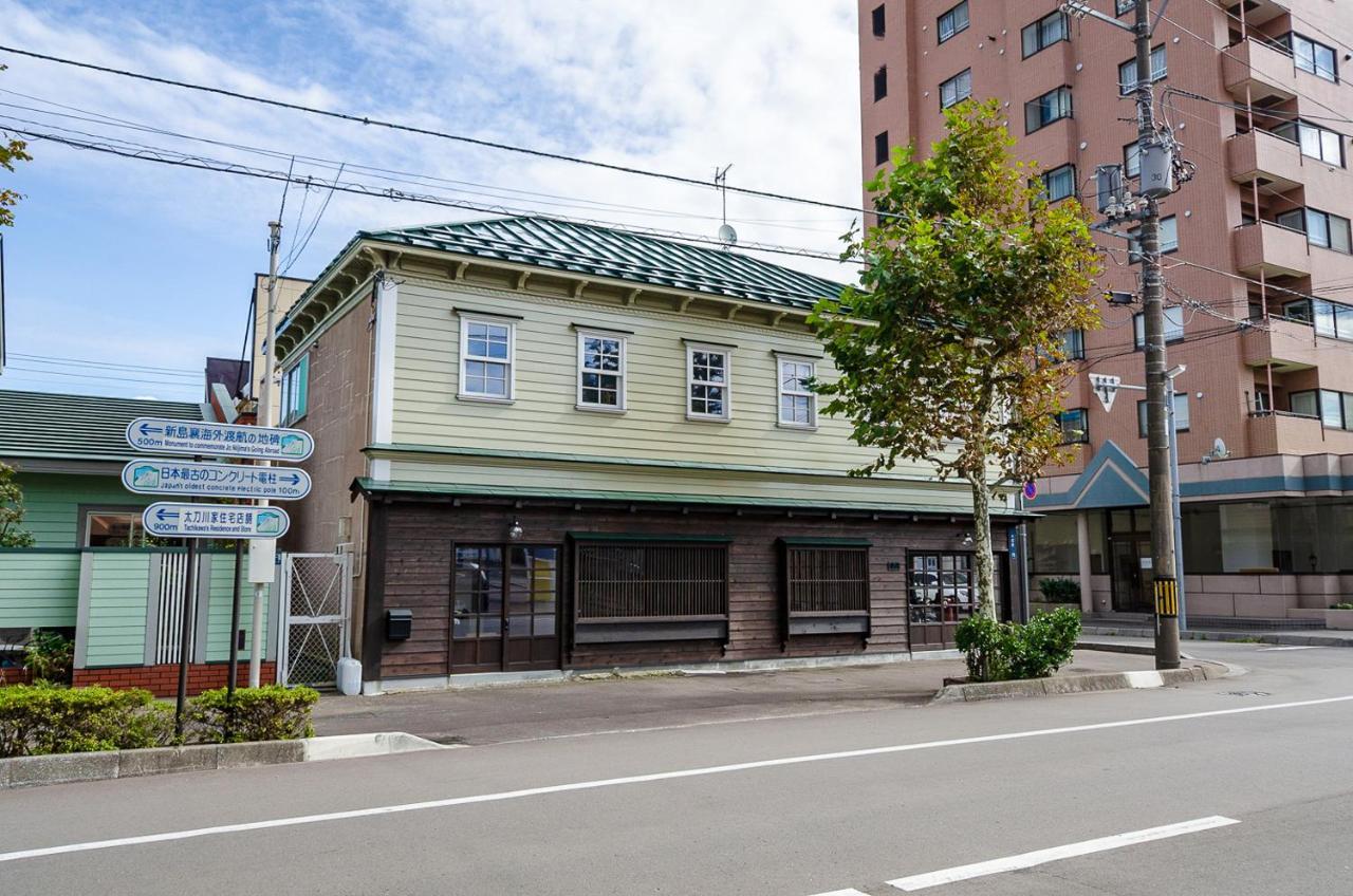 箱館宿 観月-Mizuki-伝統的建築物の宿-最大8名宿泊可能 Hakodate Esterno foto